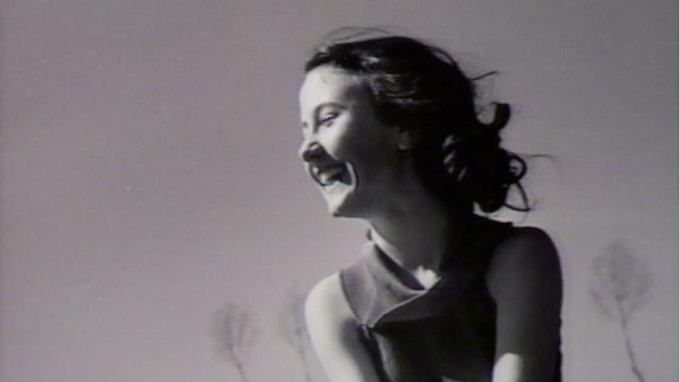 Souvenir d'un avenir Loleh © Films de l'équinoxe