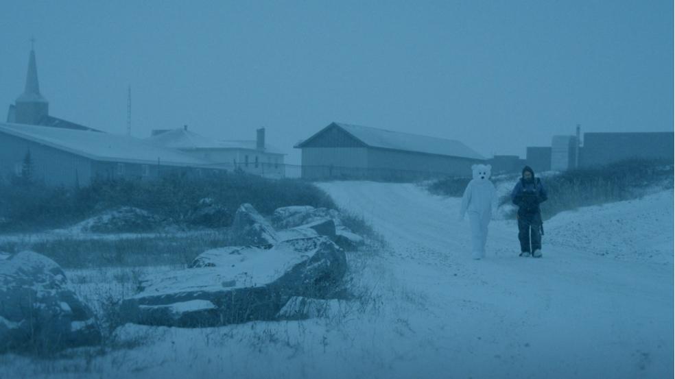Churchillpolarbeartown© Paraiso Production.jpg