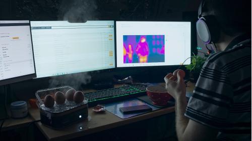 En attendant les robots - oeufs © Mediadiffusion